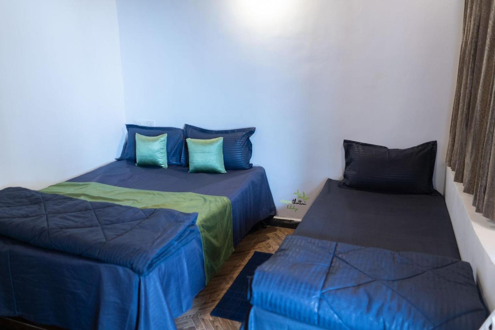 Chayathottam Holidays Apartment Munnar Bagian luar foto